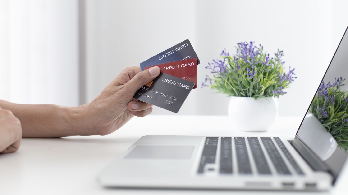 How to reduce late payments in business with automated payment collection